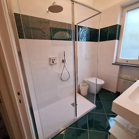 Anna Maria * 波西塔諾